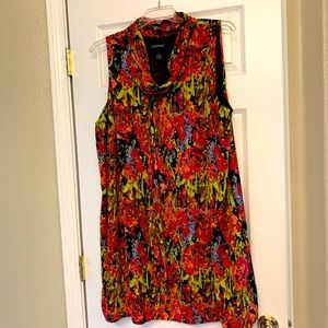 Beautiful lane Bryant sleeveless size 26 top.